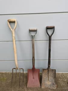 Garden tools, shovels 