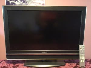 Sony Bravia 32” Television