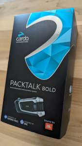 Cardo Packtalk Bold motorcycle intercom kit
