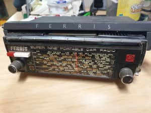 Ferris super 9 portable car radio 1967