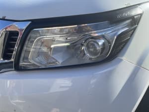 2017 STX D23 Np300 Nissan Navara LED Headlight