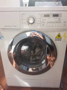 LG WD-1433RD Washer dryer combo, excellent working condition