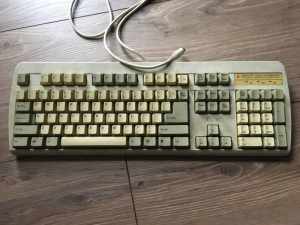 Vintage Mitsubishi PS/2 Keyboard