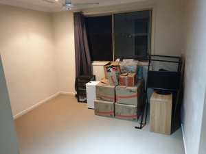 Rooms to rent North lakes 