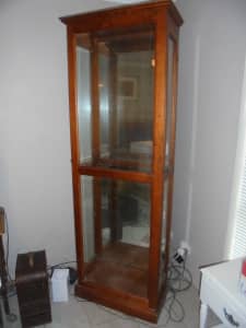 TALL SOLID WOOD DISPLAY CABINET WITH 2 SIDE DOORS 2.160 HIGH 70CM WIDE