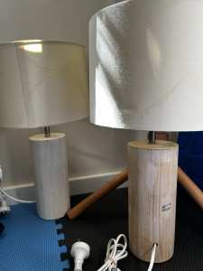 Table lamp pair