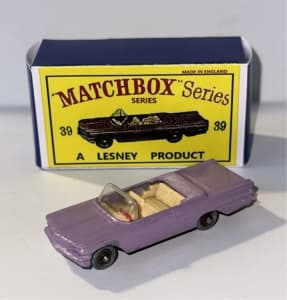 Lesney Matchbox grey wheels Pontiac Convertible purple violet no 39