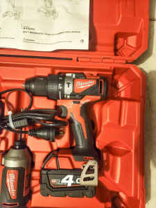 Milwaukee Impact driver and Hammer drill set