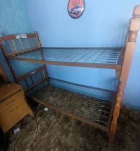 Free single wooden bunk bed. 