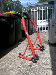 TORQUE Motorcycle Stand 