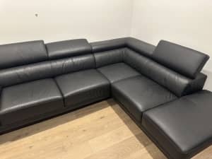 Leather 5 seat modular chaise lounge