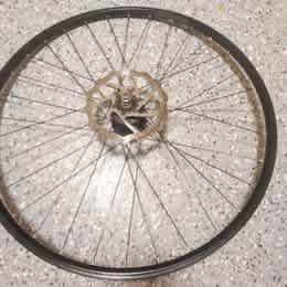 26 aluminum front wheel with sealed disc hub