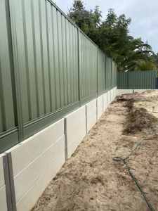 Fencing & Retaining wall contractor