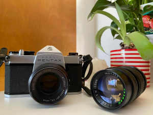 Pentax SP1000 35mm vintage film SLR camera. Film tested.