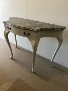 Console table 