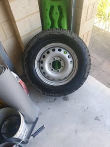 Cooper Lt 75r17 wheel and tyre for sale 