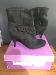 Brand new Black boots