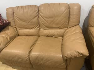 A 2 seater and 2 Single chair Leather Recliner Couches For Sale. 