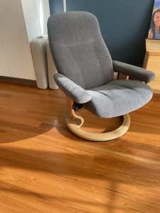 Stressless chairs