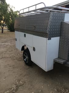 Work camping trailer