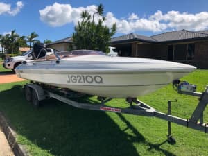 1989 Haines Signature 2100S with 225HP Mercury Outboard
