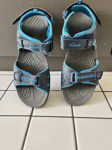 Boys Clark’s sandals, size EU39 (6.5), exc. cond. **reduced