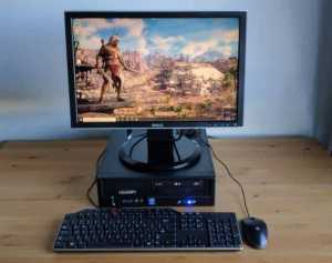Complete Desktop setup with 4th Gen Intel CPU, 500GB HDD, 22 inch LCD