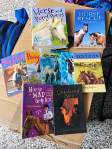 Books horse and dogs