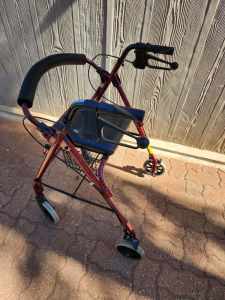 Seat Walker with Basket by mymobility