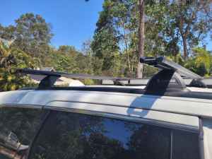 Jeep Grand Cherokee WK2 Roof Rack. Yakima with Awning Mounting Ability