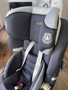 Britax maxi guard pro baby car seat