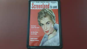 Magazine Cover Screenland - Metal Tin Sign - 20cm x 30cm.
