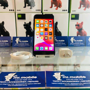 Apple iPhone 7 128GB 4G UNLOCKED with 6 Months Warranty SALE!!!