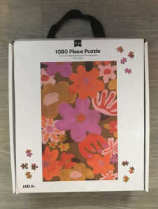 Typo 1000 piece jigsaw puzzle - flower garden bouquets