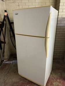 Westinghouse, 530 L fridge freezer