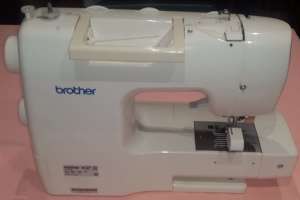 SEWING MACHINE, BROTHER STAR 110, ALL AS PER DETAILS AND PHOTOS