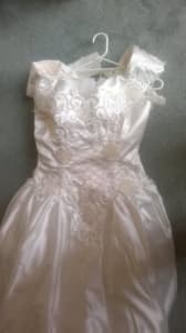 Wedding dress size 12-14