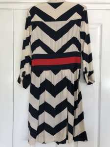 Diane von Furstenberg Silk Dress Size 2