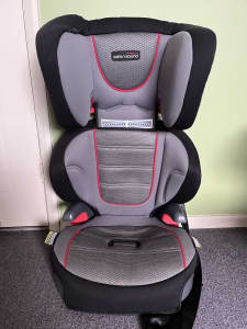 Safe n Sound Booster seat
