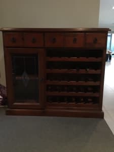 Wine rack and cabinet