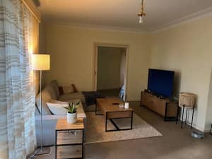Room for rent in Glen Waverley