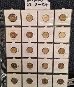 $2 coloured coins x20 