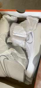 Nike Machomai 2 Mid Boxing Boots, White/Grey / US 8.0