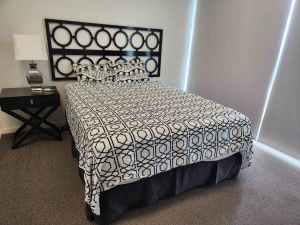 Queen size bed with ensemble,bed head and 2 side tables with reading
