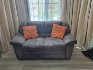 sofa brown colour 