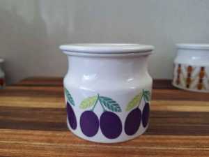 Mid-century Arabia Finland Pomona jam pot with lid plum design PENDING