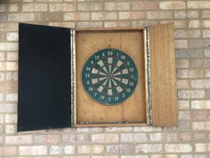 Dartboard cabinet