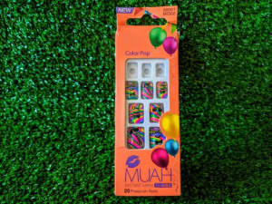 MUAH BY KISS Instant Safe Manicure 17 Press on Nails Color Pop Design