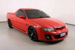 2006 Holden Special Vehicles Maloo Z Series MY06 R8 Red 4 Speed Automatic Utility