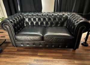 Heavy antique leather black Chesterfield lounge set 3×2 times one